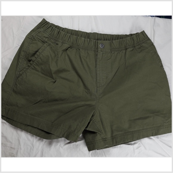 2 PAIRS: Prana Double Peak Women’s Shorts in grey/green EUC W 14 - Picture 3 of 4